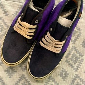 VANS- mens chukka low quilted pattern purple/black shoe men’s 9, women’s 10.5